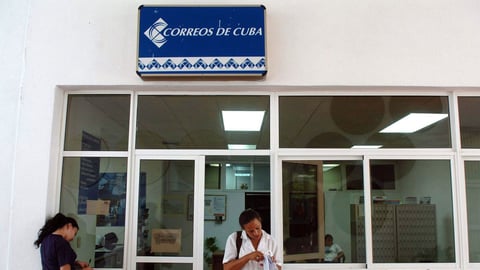 Correos de Cuba reactiva giros internacionales con nuevas reglas