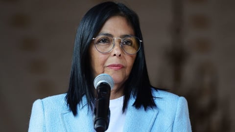 Venezuela Increases Minimum Income to $240 and Pensions to $70