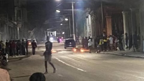 Habana Resuena con Protestas Pacíficas por Crisis Persistente