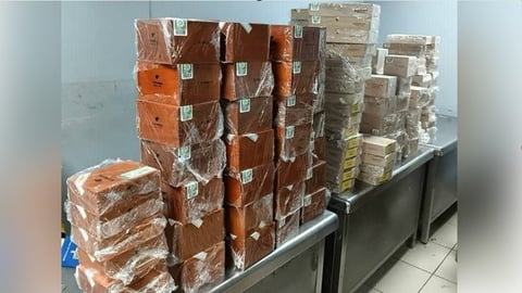 ¿¡Qué Bochinche en La Habana!? Aduana Le Coge Tremendo Bolo de Tabaco a Escapistas