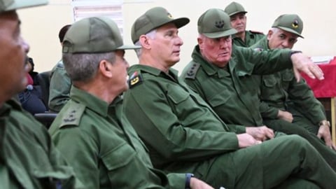 Díaz-Canel: Cubanos listos para morir defendiendo la isla ante posible invasión de EE.UU.