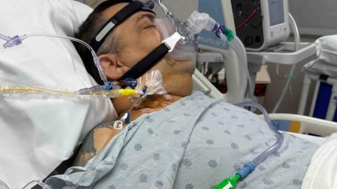 ¿Te enteraste? Lester Hamlet en 'capa y espada' tras operación a corazón abierto