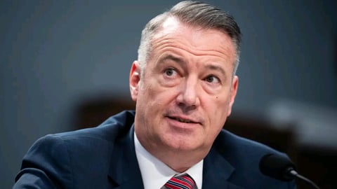 Renuncia Todd Lyons, Director Interino de ICE, con Salida a Fin de Mayo