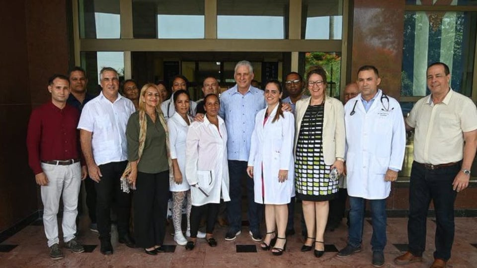 ¿Qué pasó con los sueldos de los médicos en Cuba? ¡Te lo contamos todo!