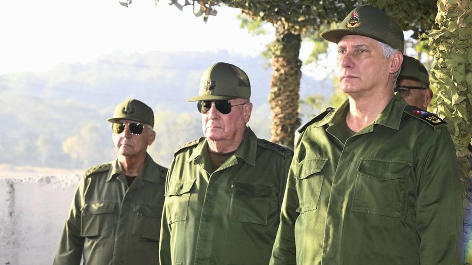 Cuba Refuerza Defensa Militar Ante Advertencia de EE.UU.