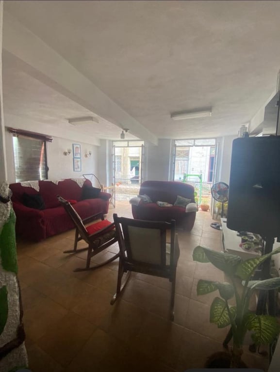 casa-en-venta-en-centro-habana-04.jpg