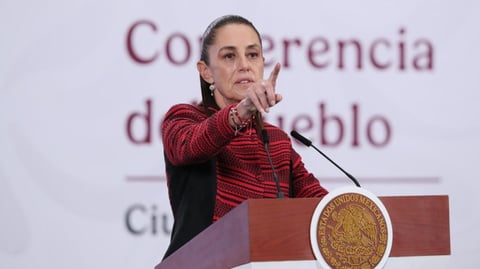 México Colabora con Cuba para Reanudar Suministro de Petróleo en Medio de Crisis Energética