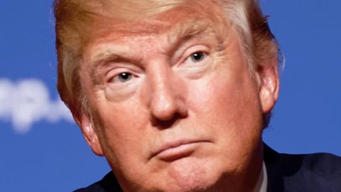 Trump descarta ataque militar a Cuba y abre la puerta a diálogo bilateral