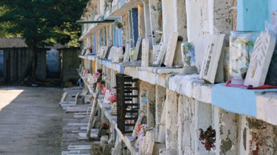 ¡Hasta la Parca anda a pie! Bochinche en Ciego de Ávila por los muertos en lista de espera