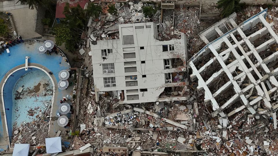 ¿Y los nombres? Venezuela cuenta 4,300 muertos por terremotos y cientos de cuerpos sin identificar