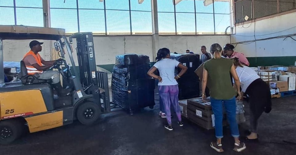 Aerovaradero introduce nuevo sistema automatizado para agilizar carga