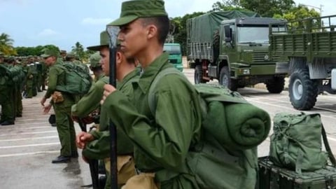 El Viento de la Convocatoria: Jóvenes Cubanos Regresan a las Filas o Enfrentan Multas