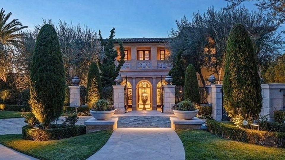 ¡Arrestado Magnate Iraní-Americano en California por Contrabando Tecnológico a Irán!