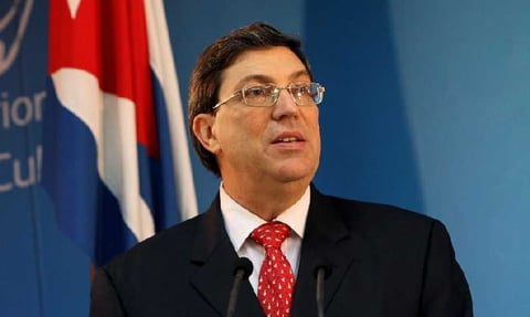 Cuba Acepta Diálogo sobre Ayuda Humanitaria de EE.UU. con la Iglesia Católica como Mediadora