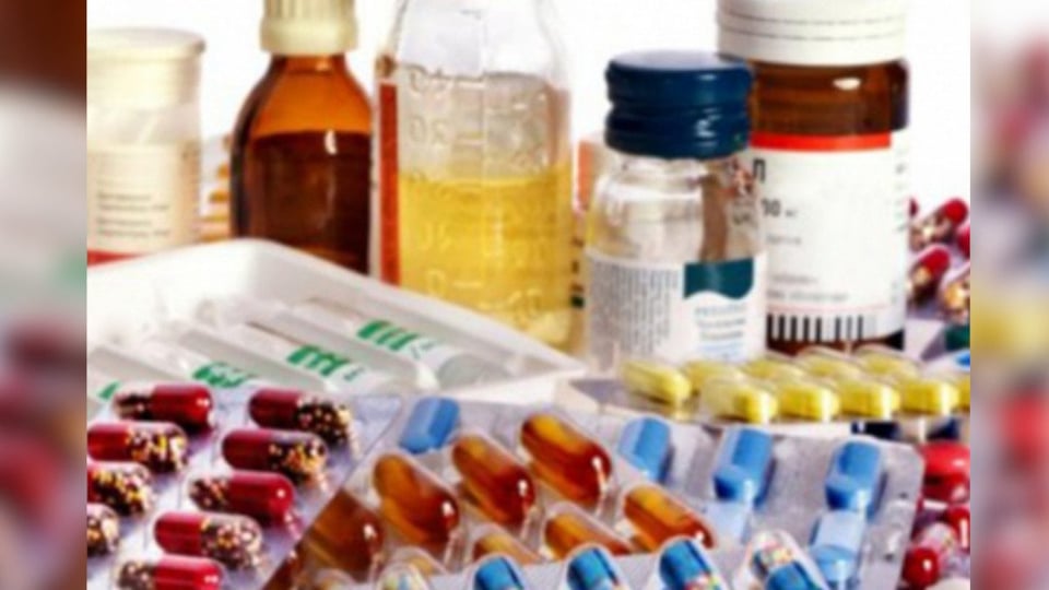 ¿Y ahora qué hacemos con esa medicina? Incautan fármacos en La Habana y el pueblo pregunta