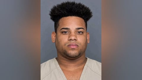 Ciudadano Cubano Arrestado en Florida por Hurto Mayor y Fraude