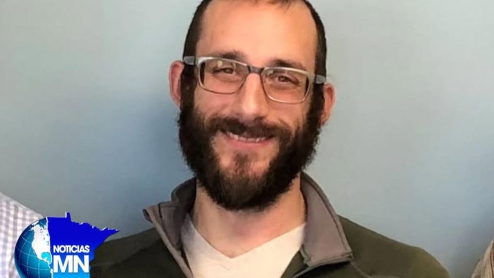 Familia de Alex Pretti Exige Justicia Tras Muerte por Agentes de ICE en Minneapolis