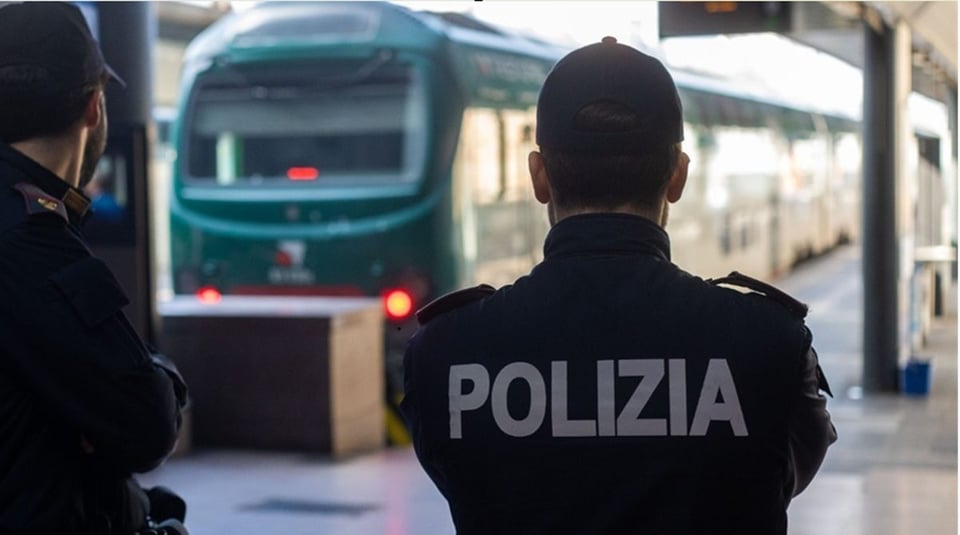 Cubano arrestado en Italia por intentar robar autos con inhibidor de señal