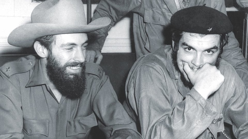 Mario Pentón Cuestiona Mitos de Héroes Cubanos en Video Viral