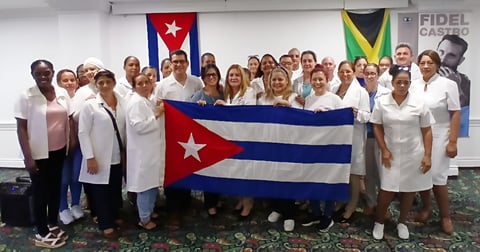 ¿Se Acabó el Negocio de los Médicos Cubanos en Jamaica? EEUU Dice Que Sí y Celebra