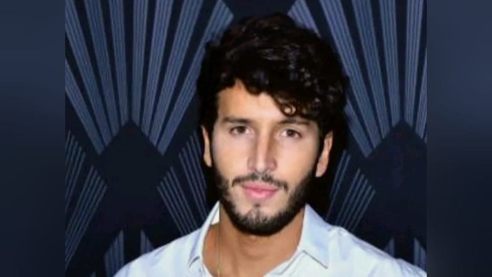 ¡Tremenda Lección! Sebastián Yatra Revela las Penurias de su Infancia y Cómo le Enseñaron a Luchar