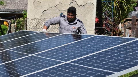 ¿Qué te robaron el sol? Las Tunas usa tinta invisible contra ladrones de paneles solares