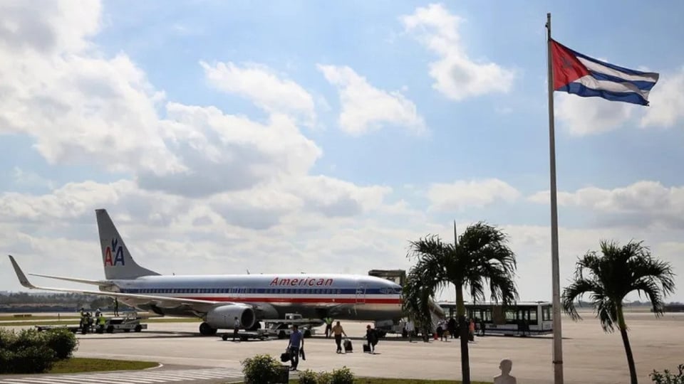 ¿Maletas de gratis para Cuba en agosto? ¡American Airlines dice que sí, pero ojo!