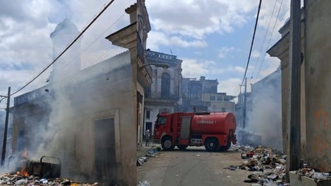 Incendio Saran de Nuevo a Parroquia en Centro Habana