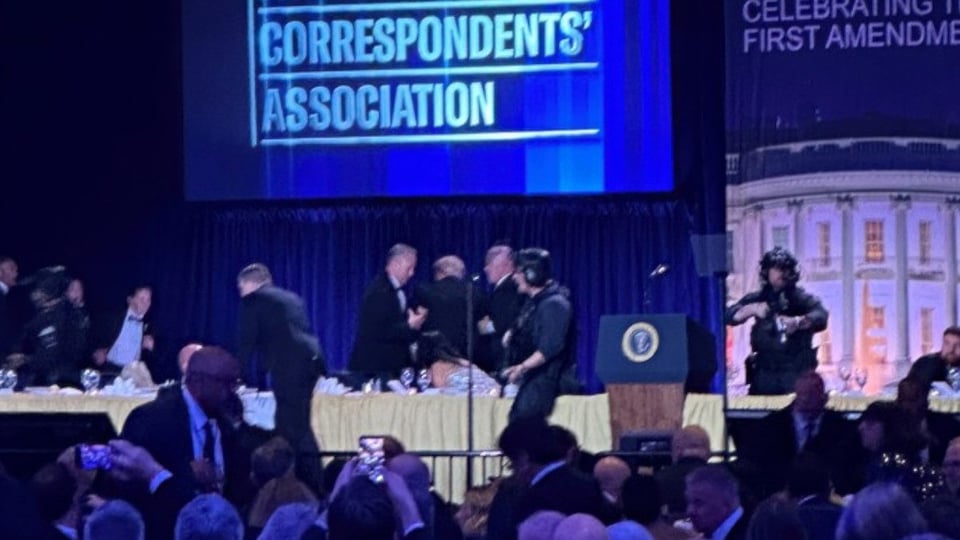 Agente del Servicio Secreto herido en ataque cerca de Donald Trump