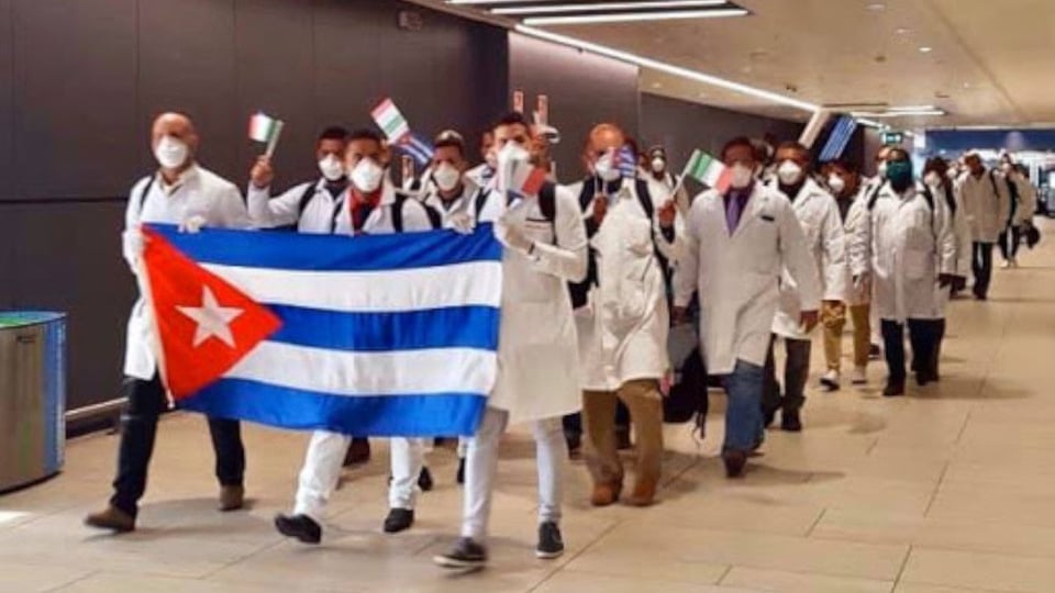 Médicos Cubanos Sancionados: Nuevas Leyes Migratorias No Cambian Restricciones