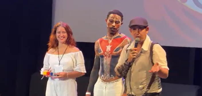 ¿Hasta cuándo la cosa? En FAC pintan consignas contra Díaz-Canel y les suena 'Toxicity'