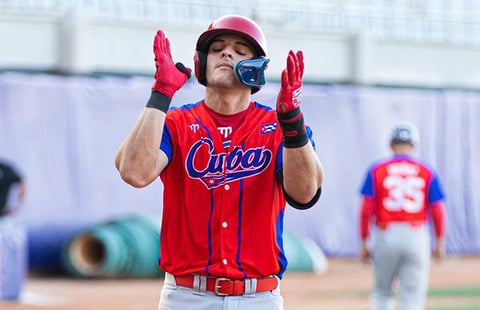 Cuba Gana Bronce en Serie de las Américas, Pero Su Récord de 4-4 Genera Debate