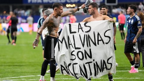 Argentina's Footballers Under FIFA Scrutiny for Falklands Banner