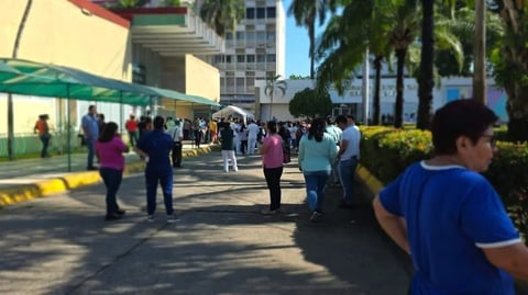 Fuerte Sismo de 7.4 Sacude el Sur de México y se Siente en Centroamérica