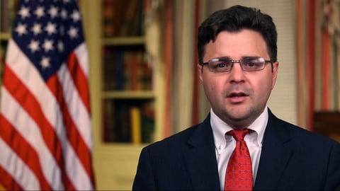 Exasesor de Obama Advierte sobre Posible Acción Militar de EE.UU. contra Cuba