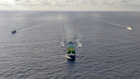 EE.UU. Envía Récord de Combustible a Cuba, Desafiando Denuncias de Escasez