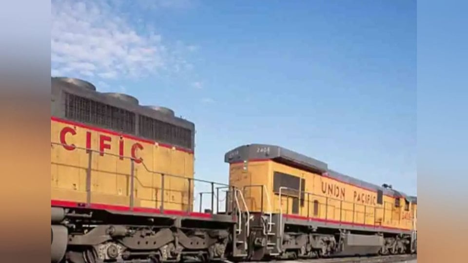 Seis cuerpos hallados en tren de carga en Texas