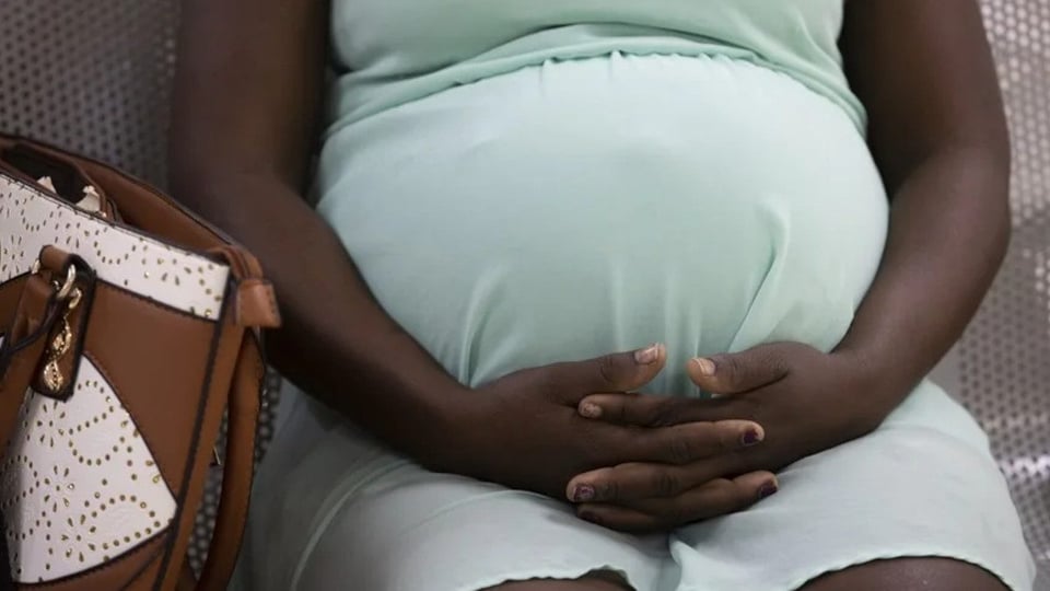 ¿Qué Brinco Da la Fecundidad Infantil en Cuba? ¡Las Niñas Siguen Parindo!
