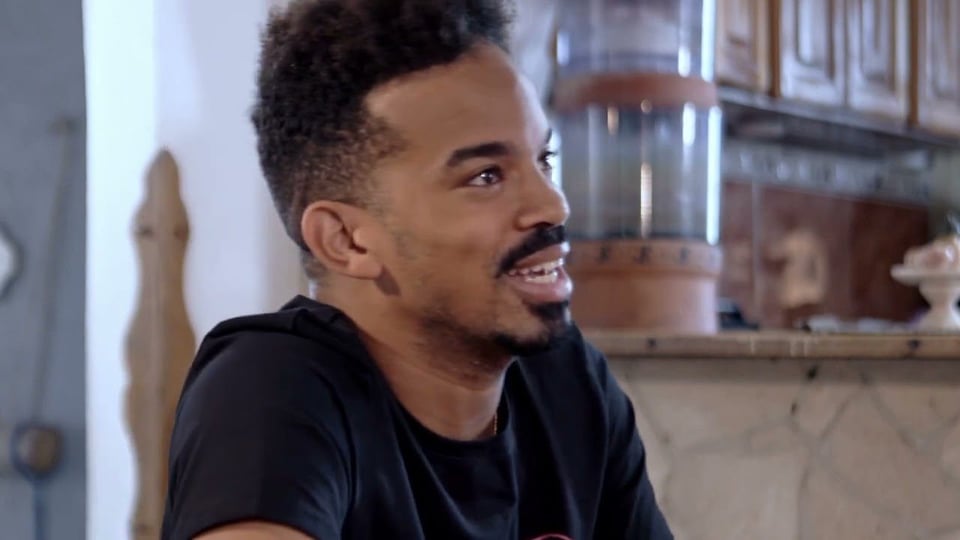 ¡Marlon Pijuán! ¡Otro temblor y ya conoce a la cuadra entera!