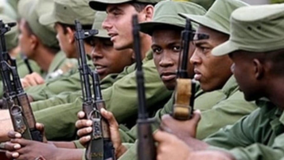 Joven Cubano Denuncia Abusos y Maltrato en Servicio Militar Obligatorio
