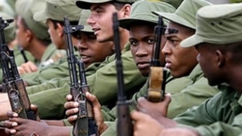 Joven Cubano Relata Horrores del Servicio Militar Obligatorio