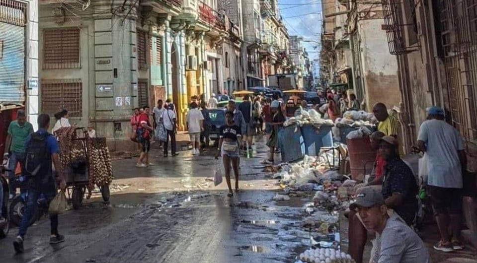 ¿A DÓNDE SE FUERON LOS TURISTAS? Cuba Pierde Más de la Mitad de Visitantes y el Desastre se Pinta Fresco