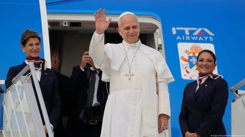 El Papa León XIV Denuncia a "Pocos Tiranos" como Destructores del Mundo