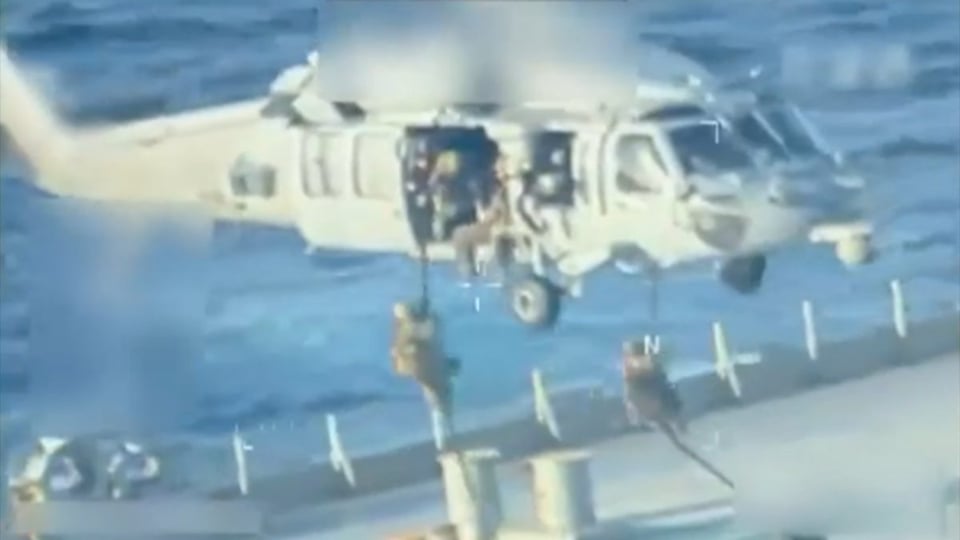 ¡Se armó la gozadera! El petrolero tramposo que salió de paseo y terminó en el cepo de los gringos