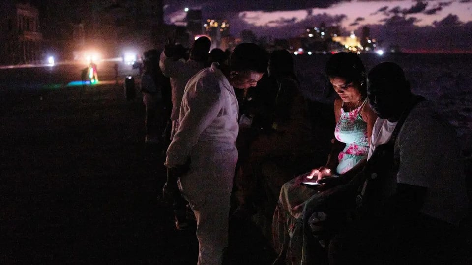 ¡Cuba a Oscuras Otra Vez! Séptimo Apagón Nacional Deja a la Isla Sin Luz y la Reconexión Promete Ser Lenta
