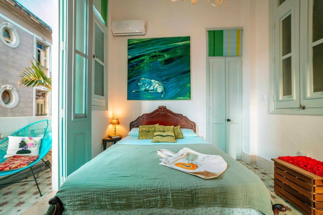 lindo-lujoso-y-de-muy-buen-gusto-apartamento-en-ventas-en-centro-habana-solo-es-llegar-y-vivir-y-acomodarse-el-cual-consta-de-04.jpg