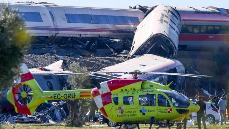 ¡Fallo de Comunicaciones y Orden Loca Causan Masacre Ferroviaria en Toledo!