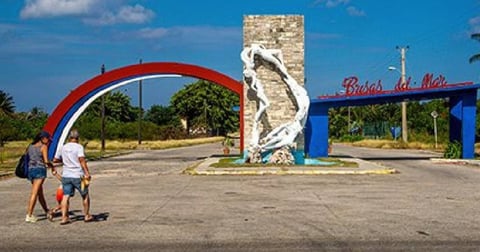 ¿Brisas del Mar, un paraíso cubano que se ahoga en el abandono?