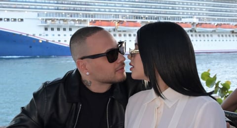 Jacob Forever celebra a su novia Roxana Rivero en Instagram