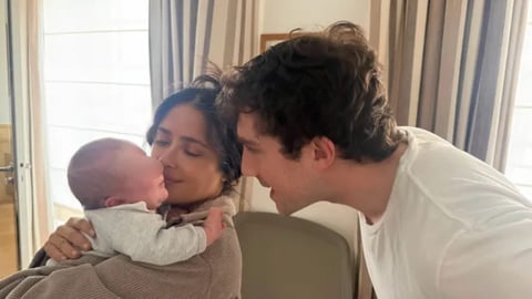 Salma Hayek celebra la llegada de su nieto "Panchito"